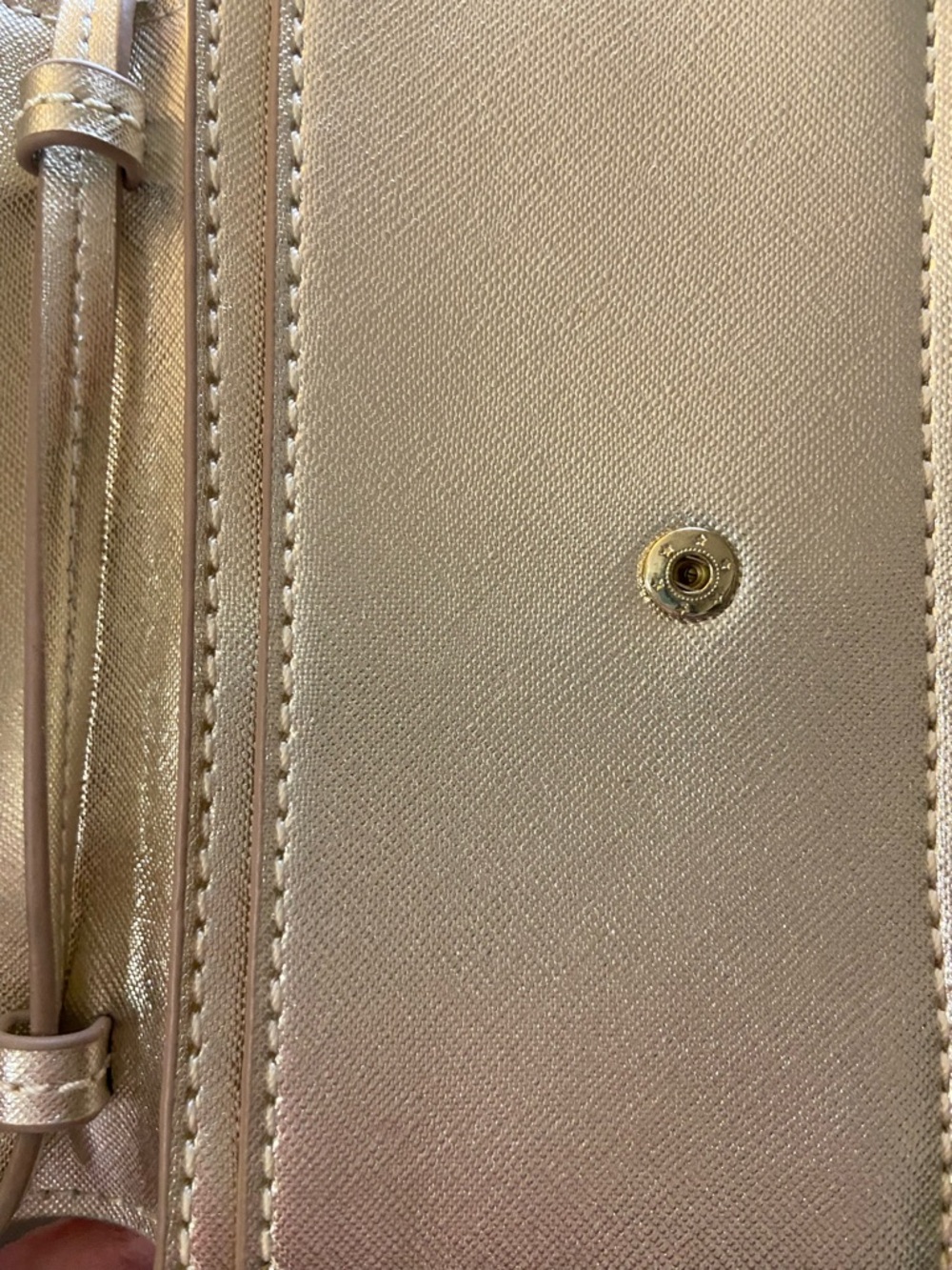 Lilly Pulitzer It’s a Date Crossbody Bag - Picture 7 of 7